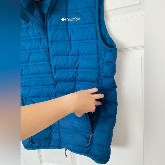 Columbia 650 fill Down Vest Blue Medium - Picture 10 of 16